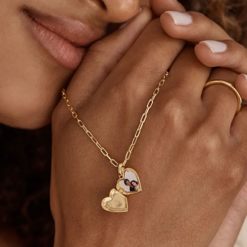 Custom Photo Heart Locket Necklace – Personalized Pet & Family Keepsake Jewelry in Sterling Silver/Gold